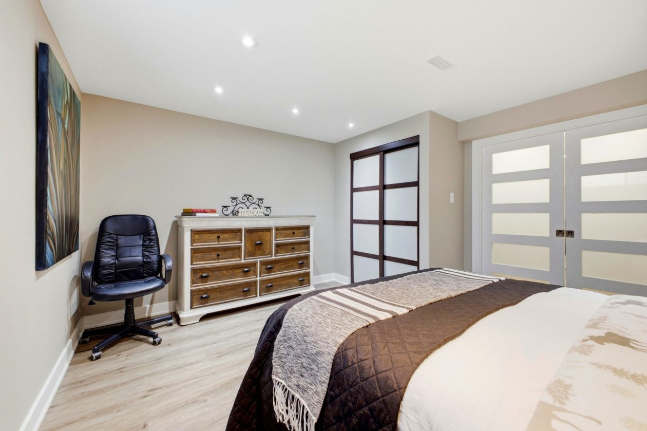 Chambre à coucher — 14, Ch. du Menuisier, L'Ange-Gardien, J8L0K3, L'Ange-Gardien