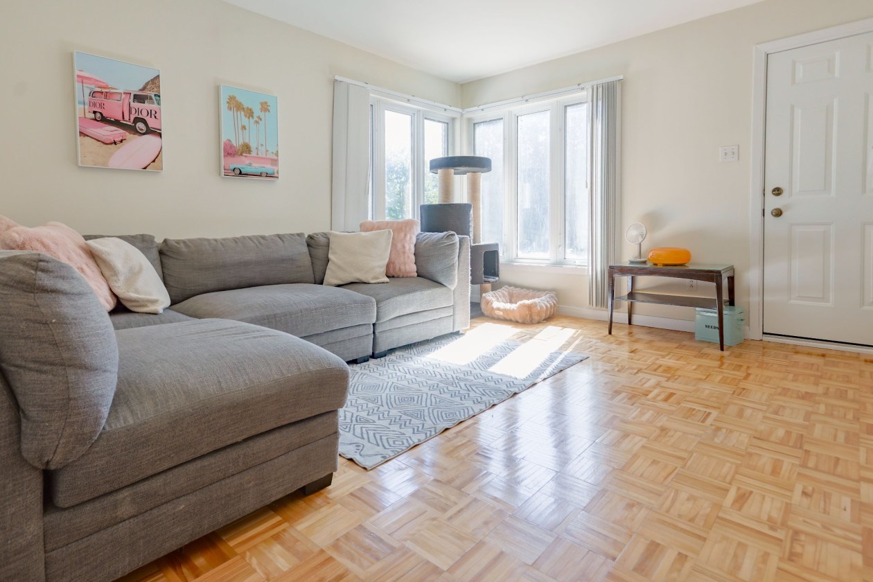 Salon — 890, Ch. des Petites-Terres, Trois-Rivières, G9B7G6, Trois-Rivières
