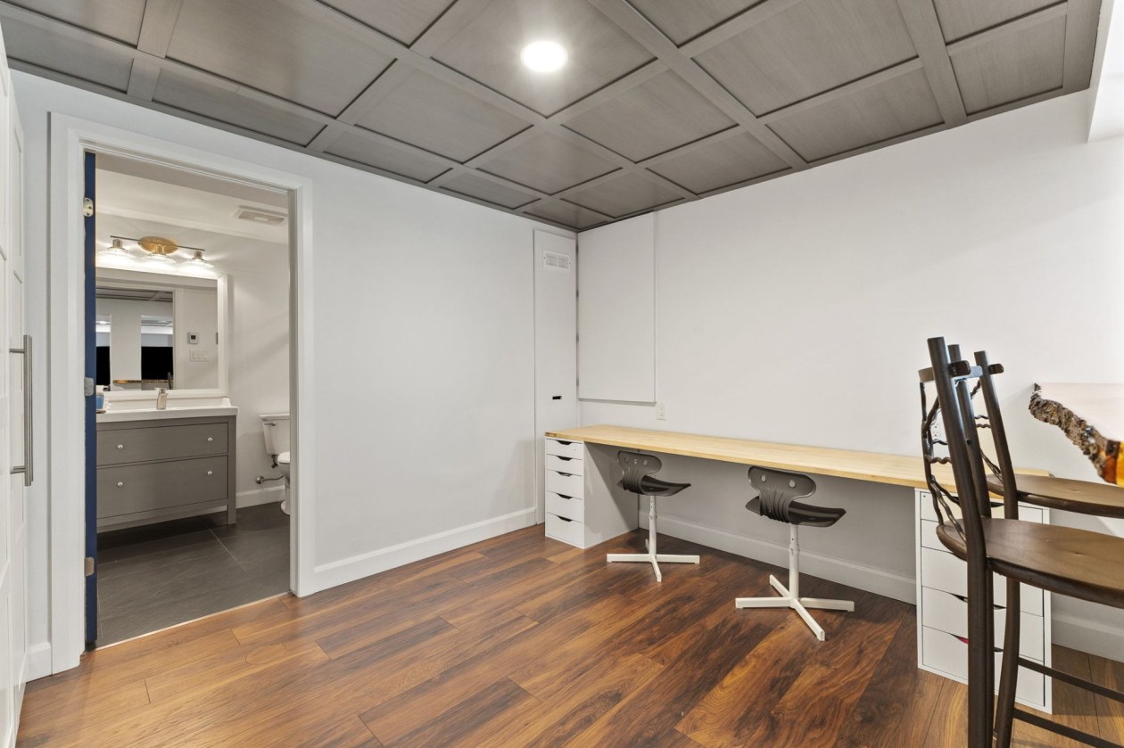 Bureau — 52, Rue du Zéphyr, Gatineau (Hull), J9A0B2, Gatineau (Hull)