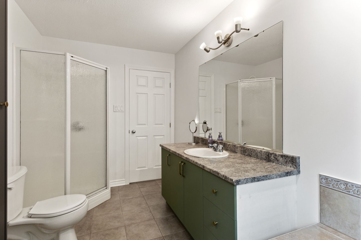 Salle de bains — 52, Rue du Zéphyr, Gatineau (Hull), J9A0B2, Gatineau (Hull)
