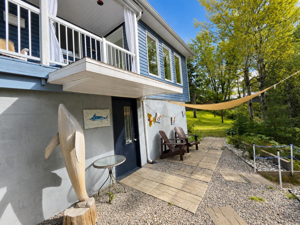 Terrasse — 220, Rue des Chalets, Saint-Honoré, G0V1L0, Saint-Honoré