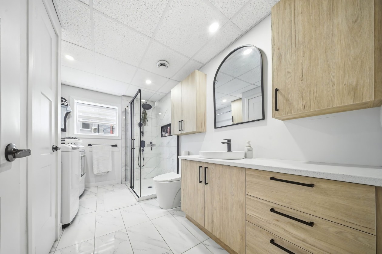 Salle de bains — 3365, Rue de la Vallée, Saguenay (Jonquière), G7S0M6, Saguenay (Jonquière)