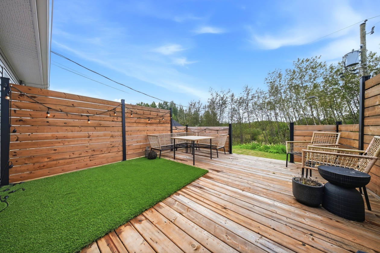 Balcon — 3365, Rue de la Vallée, Saguenay (Jonquière), G7S0M6, Saguenay (Jonquière)