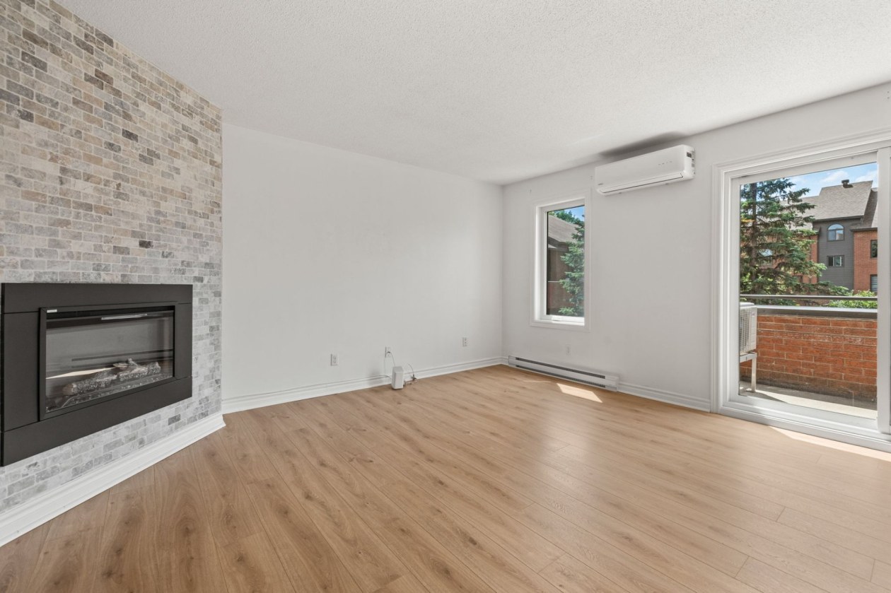 Salon — 228, Rue de Morency, 301, Gatineau (Gatineau), J8V2P6, Gatineau (Gatineau)