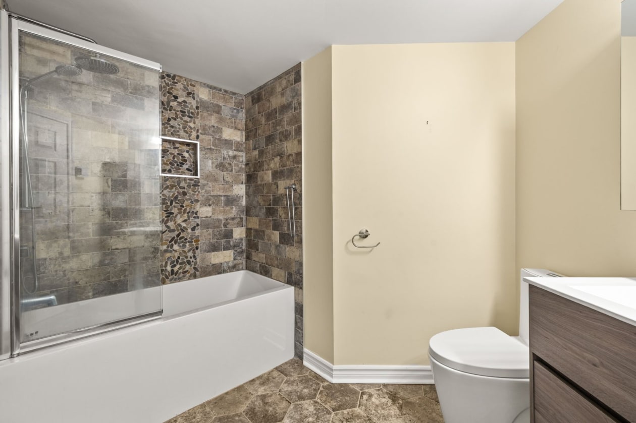Salle de bains — 228, Rue de Morency, 301, Gatineau (Gatineau), J8V2P6, Gatineau (Gatineau)