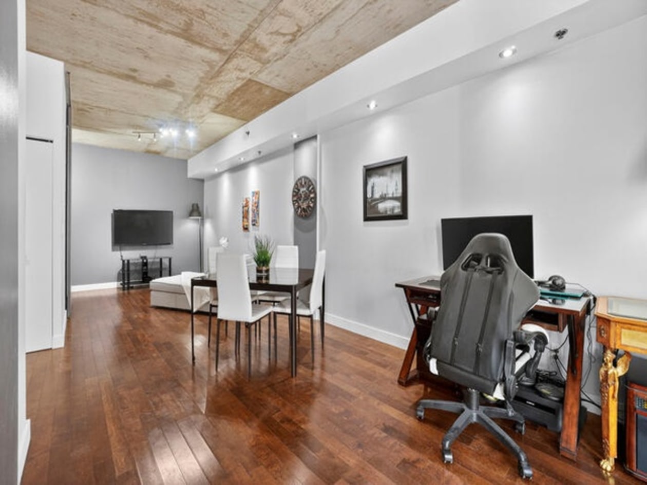 Photo 3 — 630 William Street, Montreal