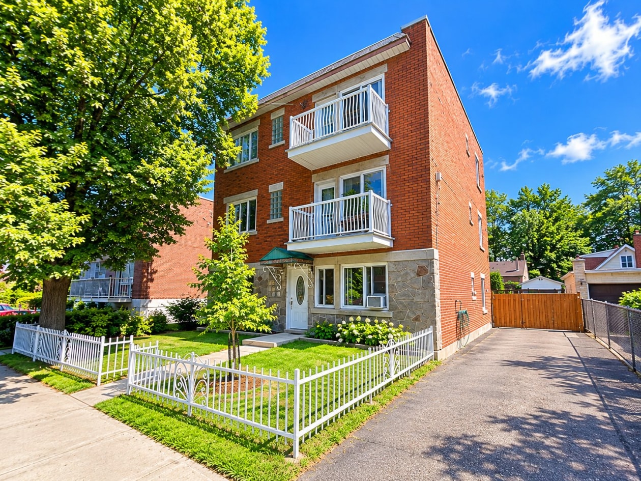 10927 - 10931, Av. de Rome — photo 1