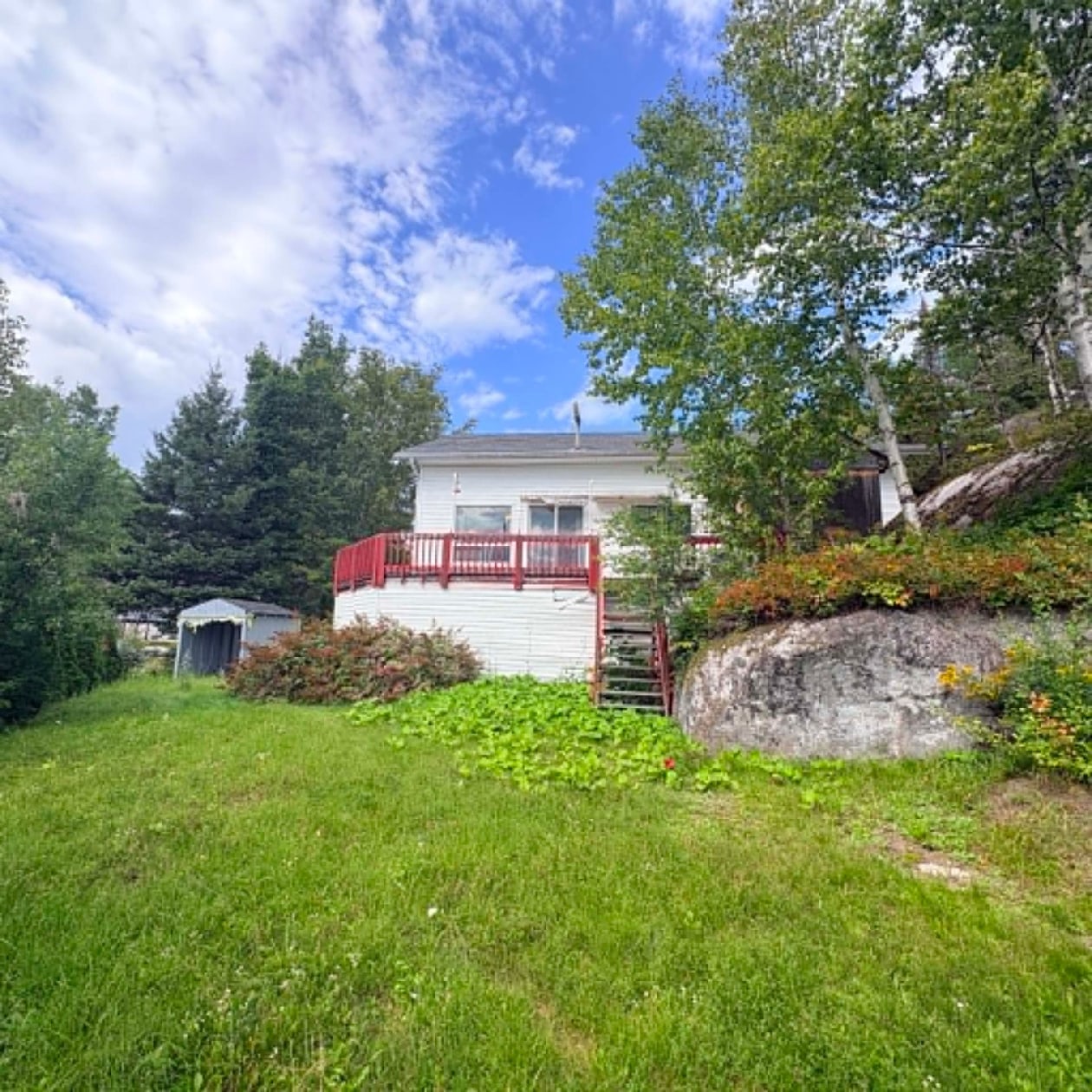 Façade — 3843, Rue de la Presqu'île, Saguenay (Lac-Kénogami), G7X7V6, Saguenay (Lac-Kénogami)