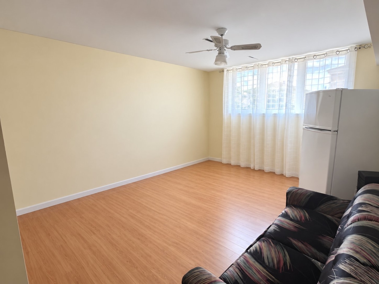 Salle familiale — 3902 Rue Panet, Saguenay