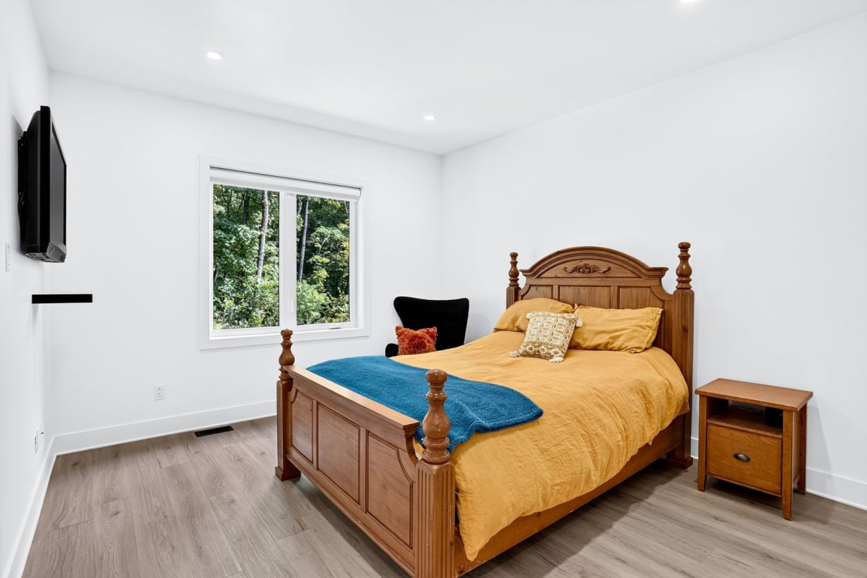 Chambre à coucher — 53 Rue De La Butte, Brownsburg-Chatham, J8G 2C4, Brownsburg-Chatham