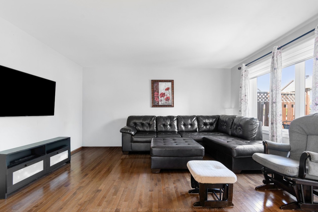 Salon — 198, Rue de la Petite-Ourse, Gatineau (Aylmer), J9J0S1, Gatineau (Aylmer)