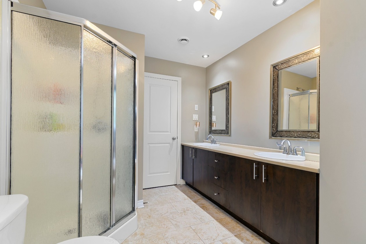 Salle de bains — 198, Rue de la Petite-Ourse, Gatineau (Aylmer), J9J0S1, Gatineau (Aylmer)