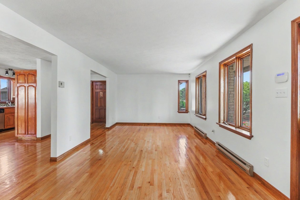 Salon — 134, Route 235, Ange-Gardien, J0E1E0, Ange-Gardien
