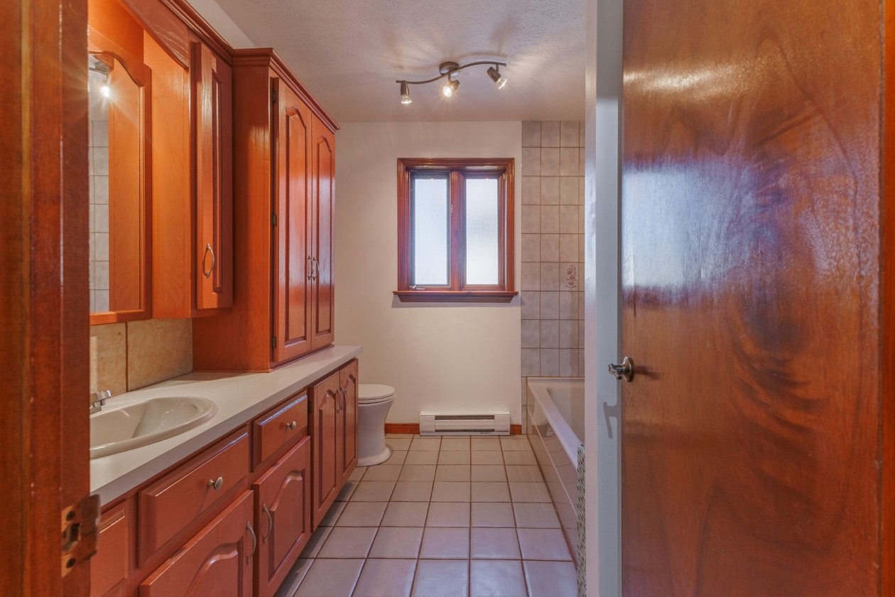 Salle de bains — 134, Route 235, Ange-Gardien, J0E1E0, Ange-Gardien