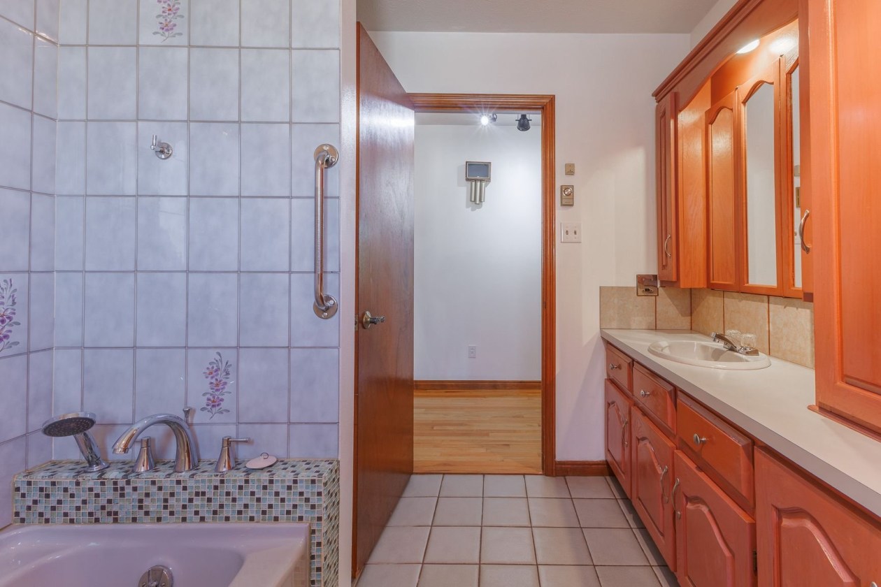 Salle de bains — 134, Route 235, Ange-Gardien, J0E1E0, Ange-Gardien