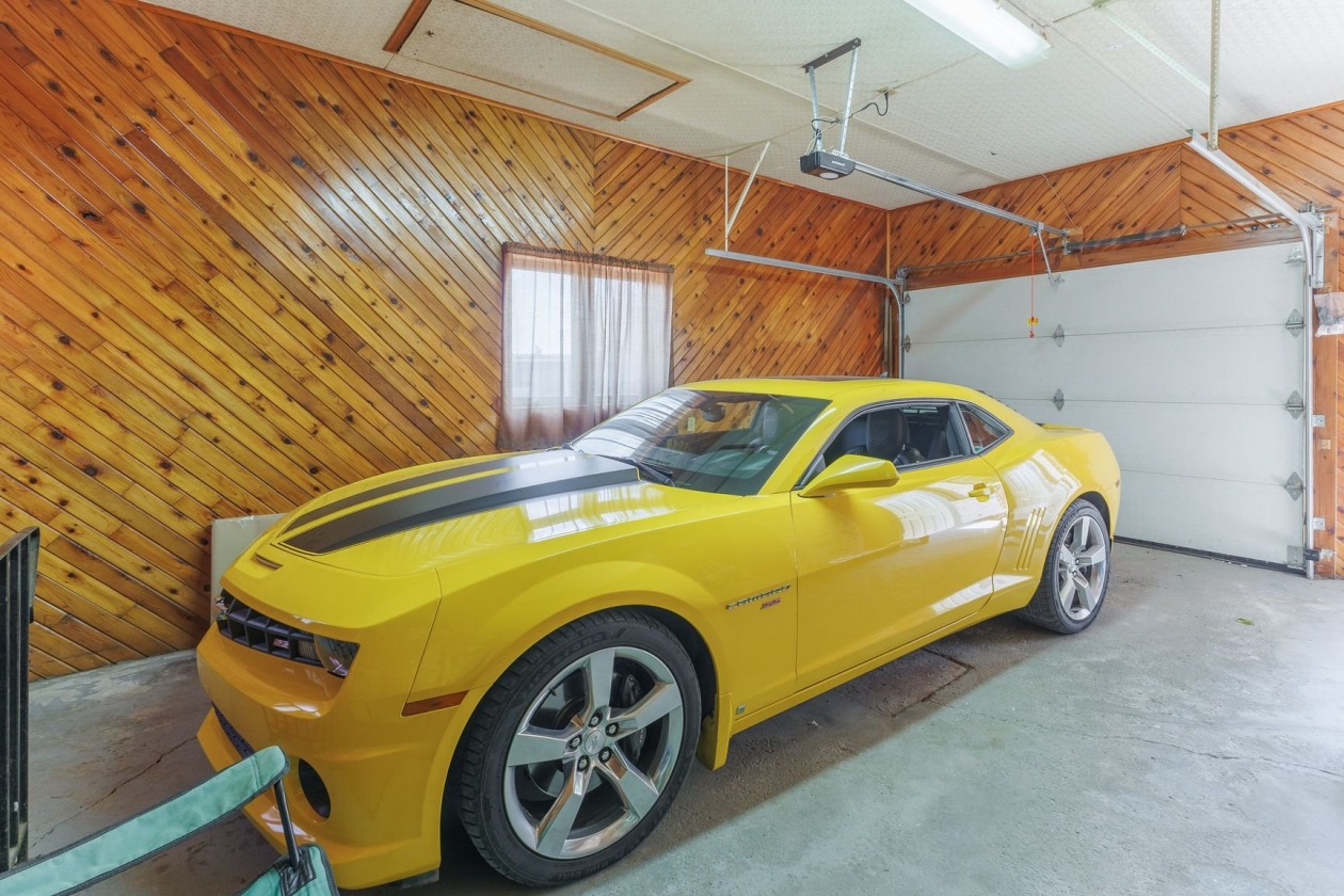 Garage — 134, Route 235, Ange-Gardien, J0E1E0, Ange-Gardien