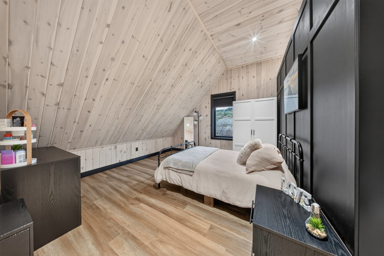Chambre à coucher — 120 Rue des Pommiers, Dixville