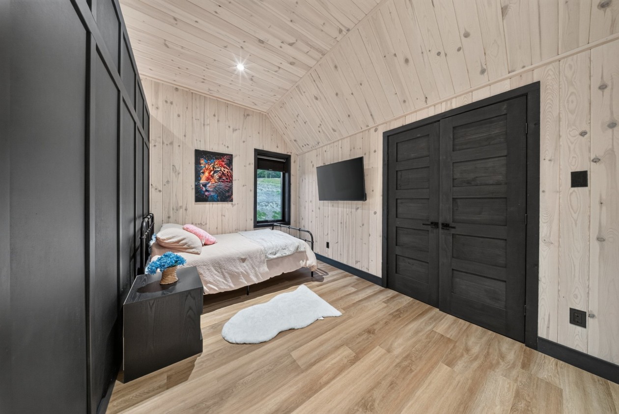 Chambre à coucher — 120 Rue des Pommiers, Dixville