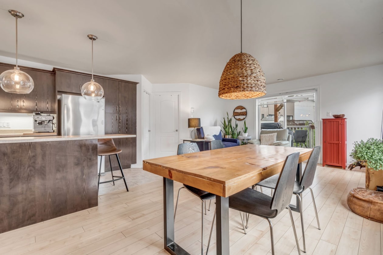 Salle à manger — 1384, Rue Chanteclerc, Québec (La Haute-Saint-Charles), G3K0J6, Québec (La Haute-Saint-Charles)