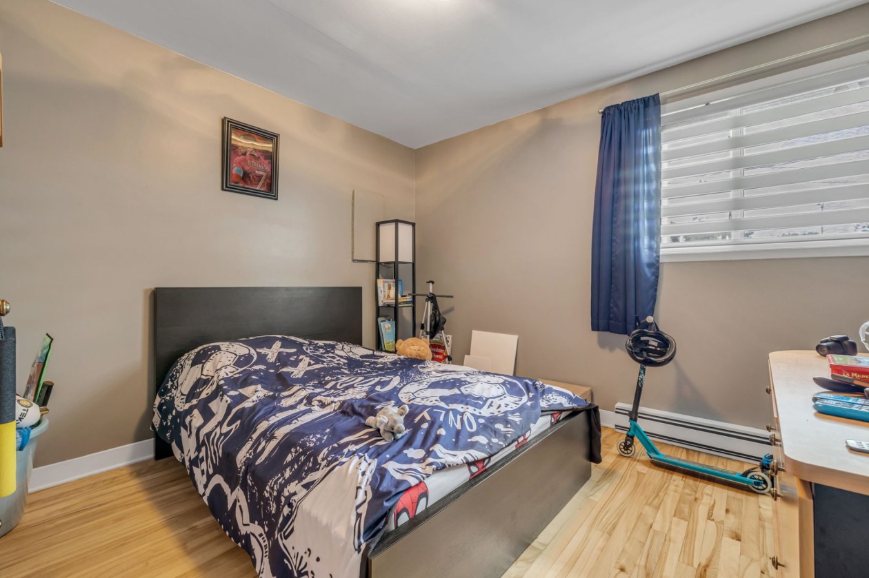 Chambre à coucher — 490 45e Rue E., Québec