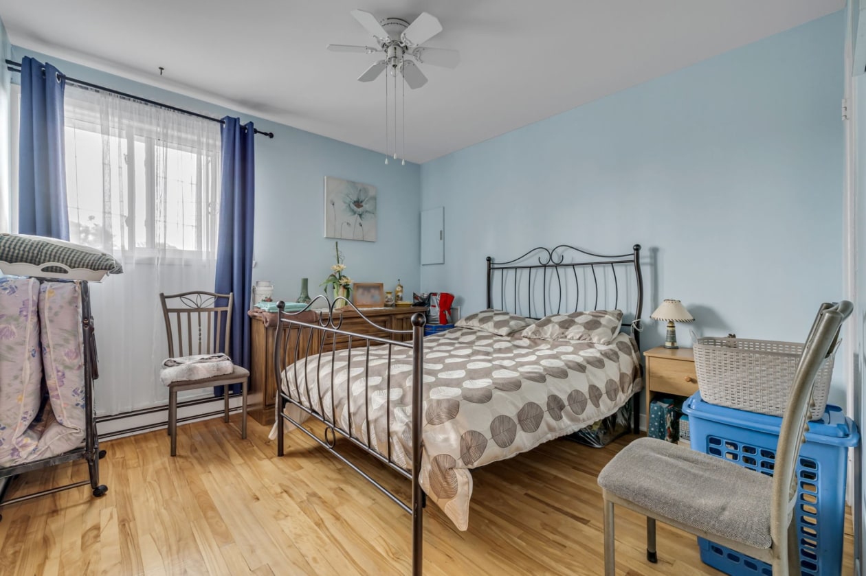 Chambre à coucher — 490 45e Rue E., Québec