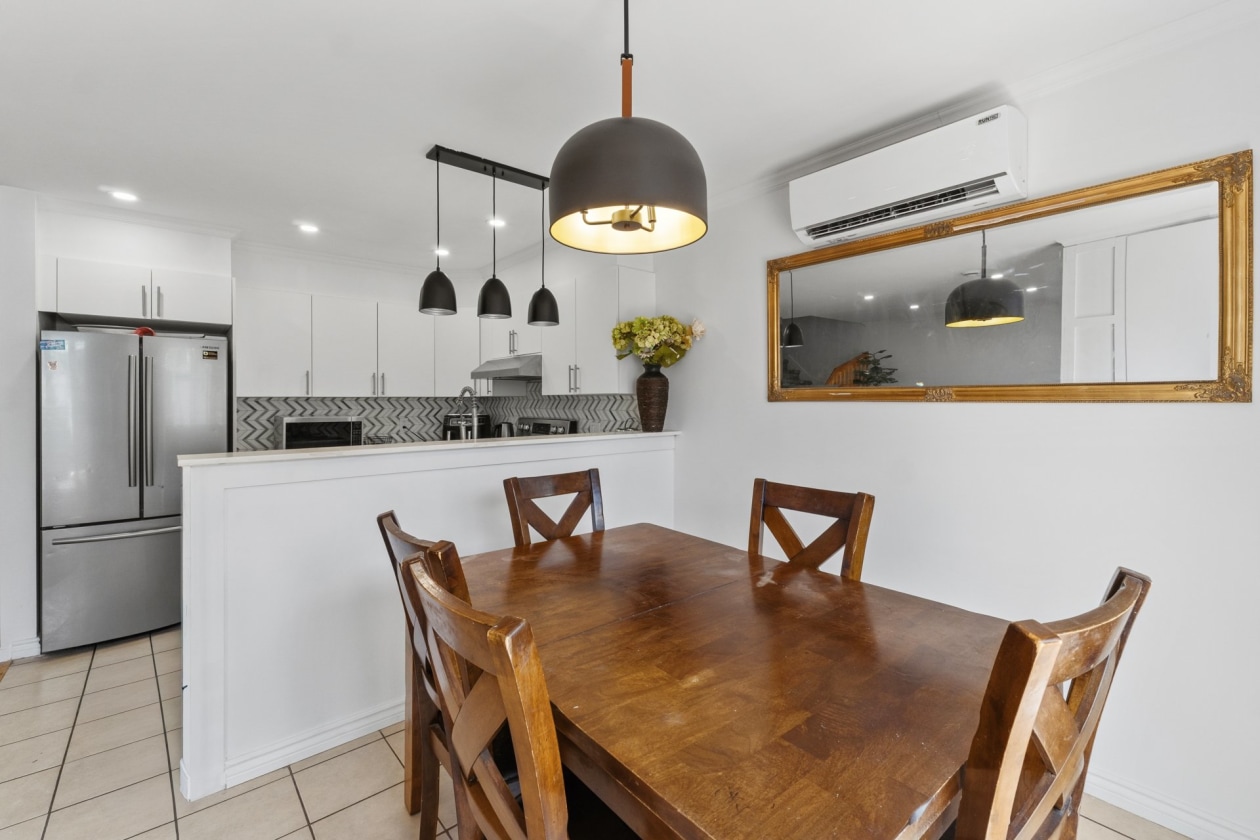 Salle à manger — 4433 Rue Tanguay, Laval