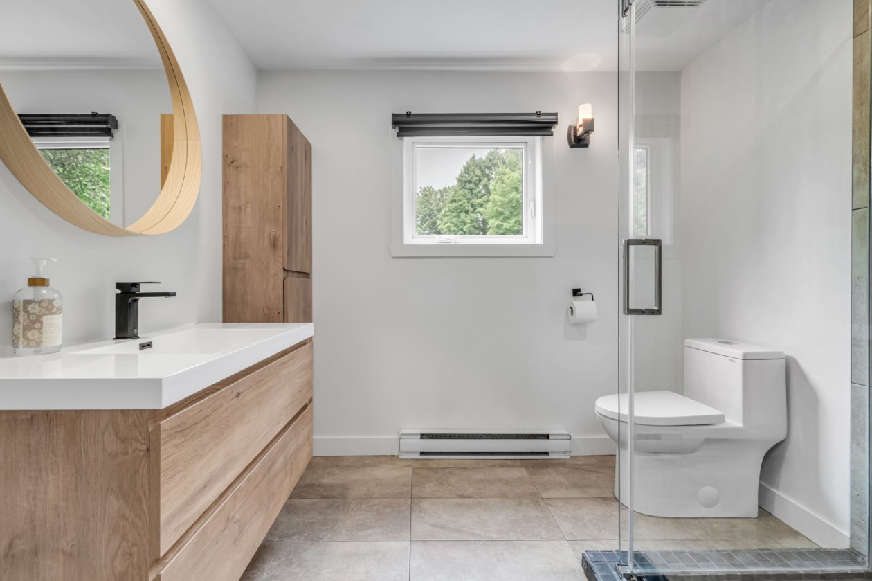 Salle de bains — 13 Rue des Scarabées, Québec