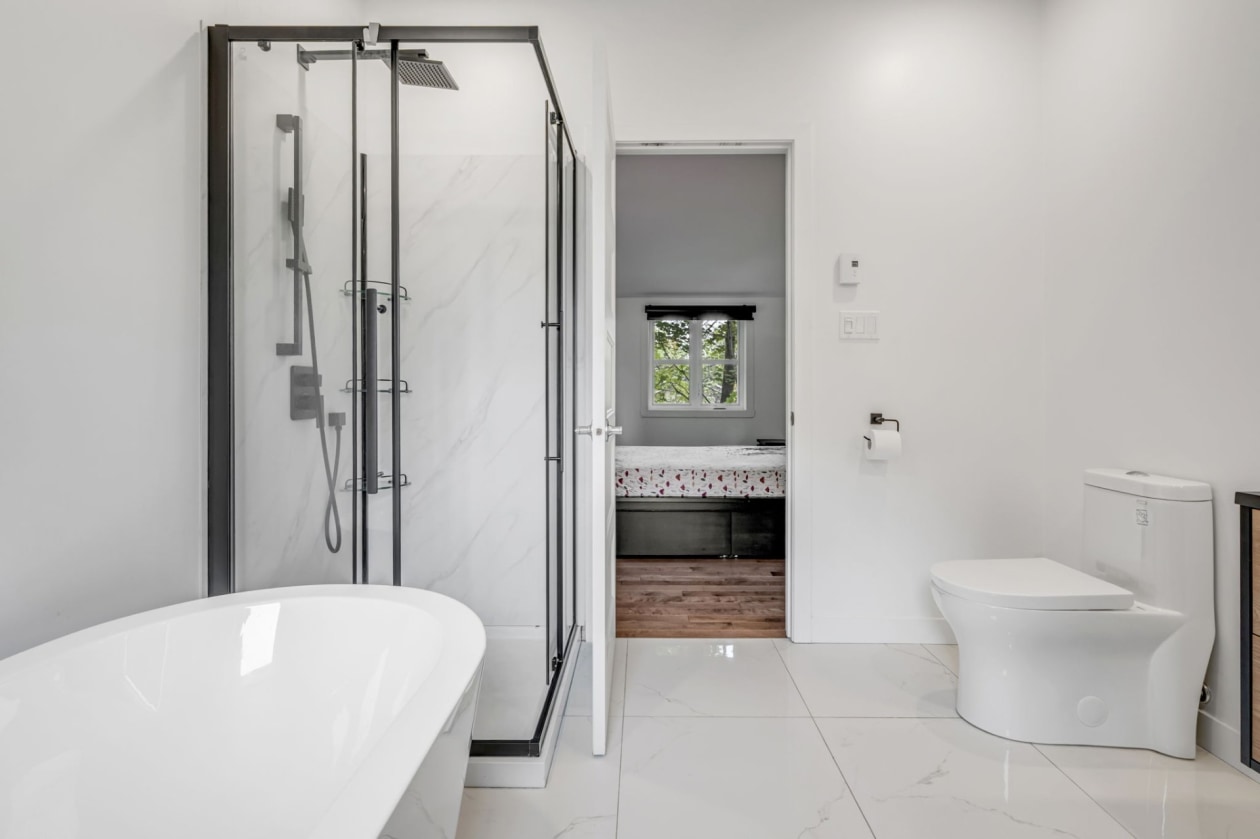 Salle de bains — 13 Rue des Scarabées, Québec