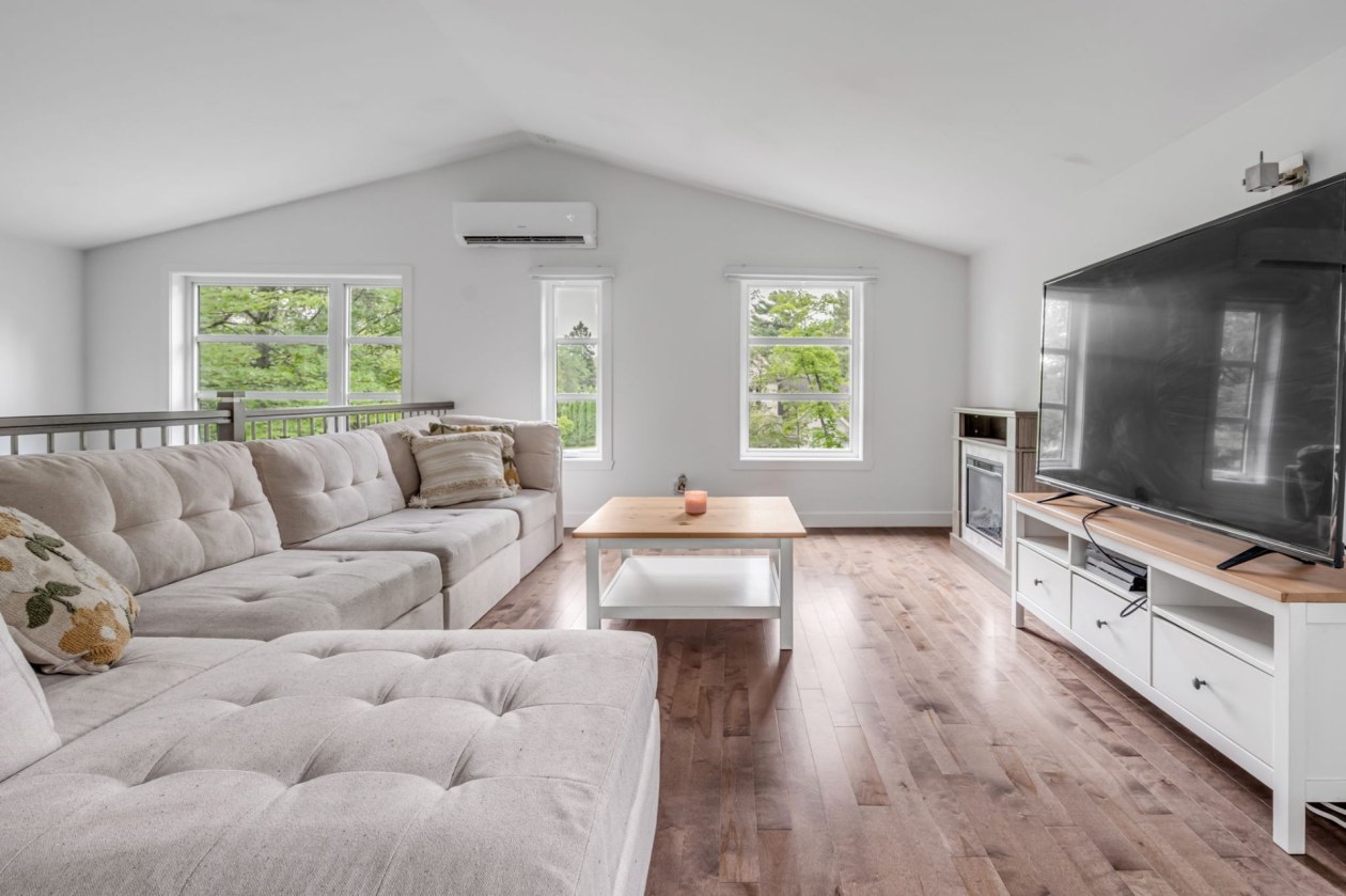 Mezzanine — 13 Rue des Scarabées, Québec
