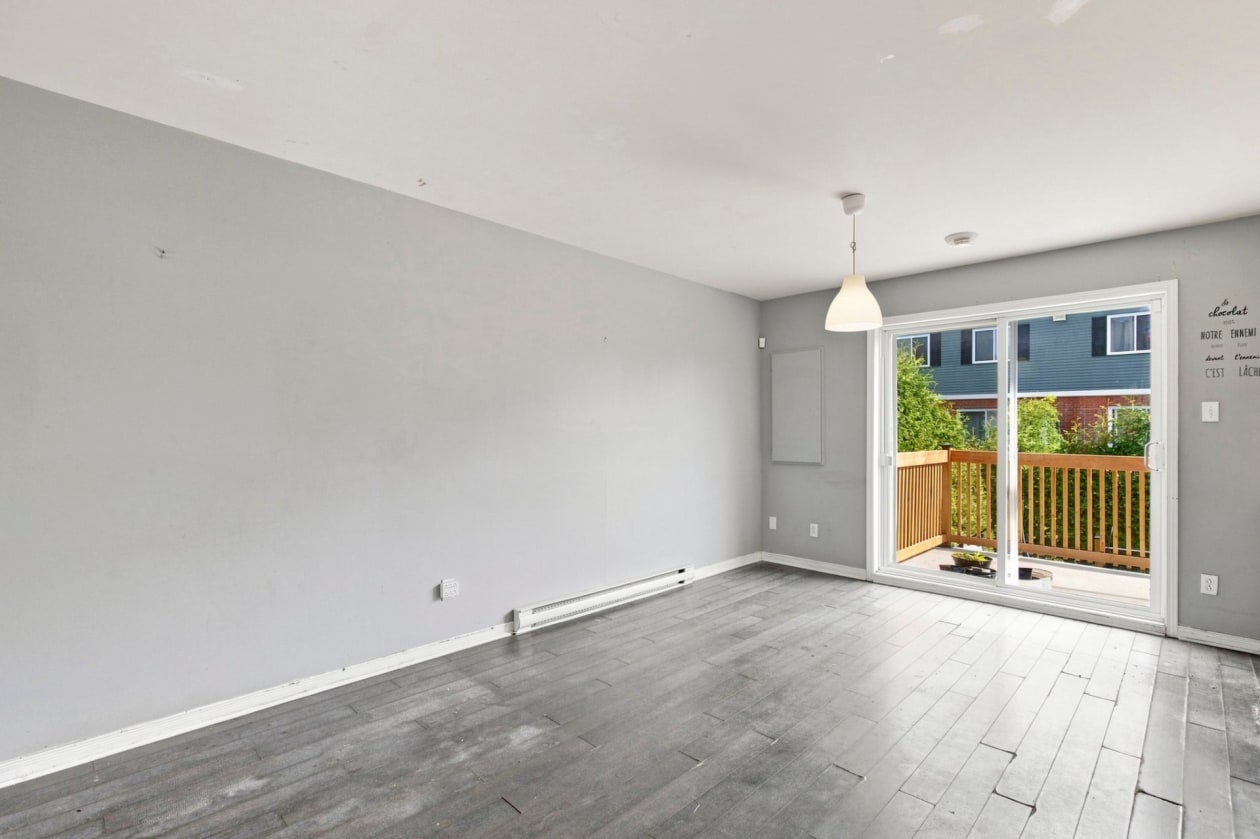 Salle à manger — 6646 Rue Claudel, Brossard