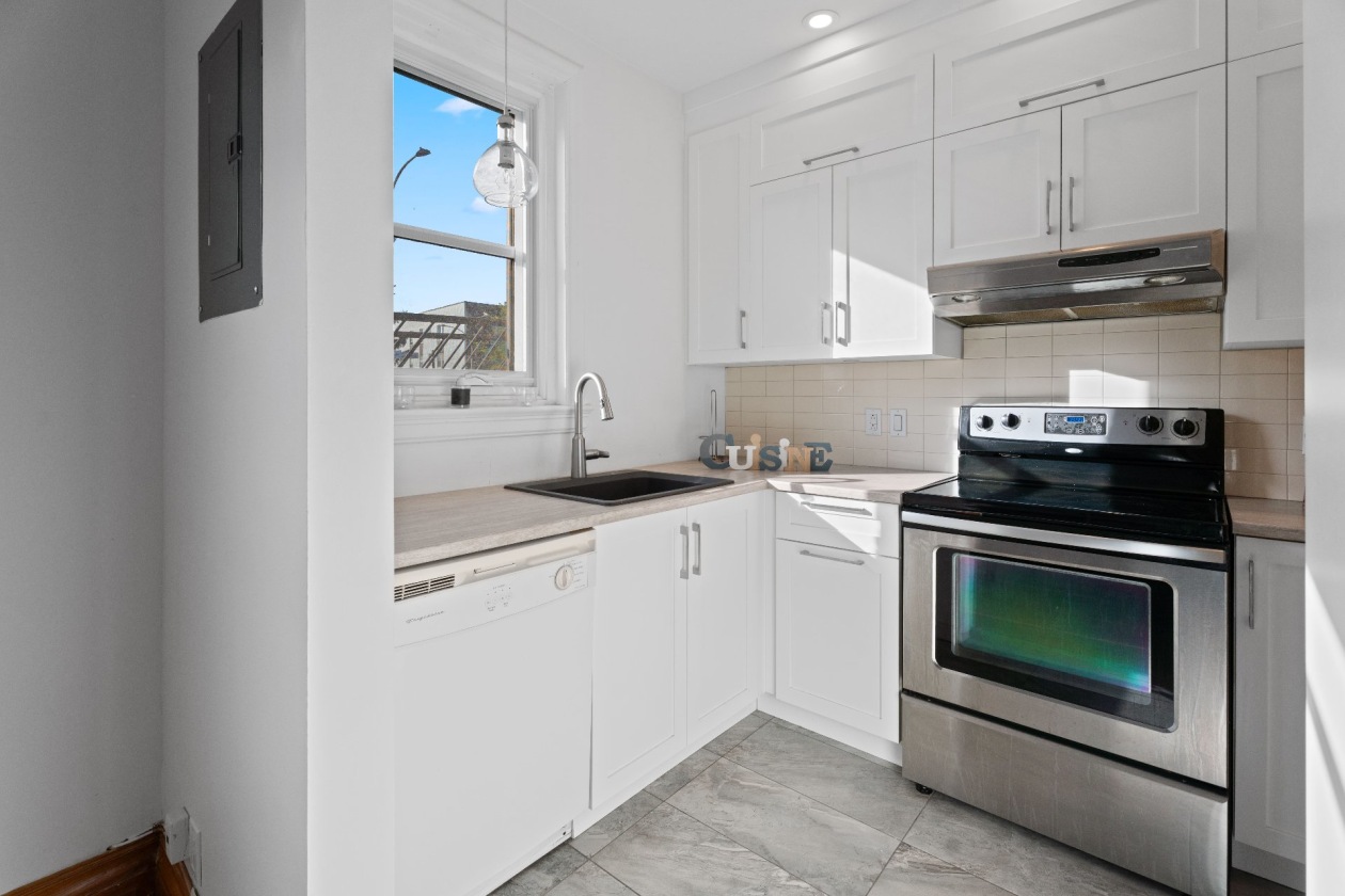 Photo 4 — 5390 Av. Decelles, Montréal