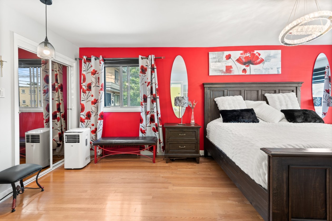 Chambre à coucher principale — 5135 - 5137 Boul. Gouin E., Montréal