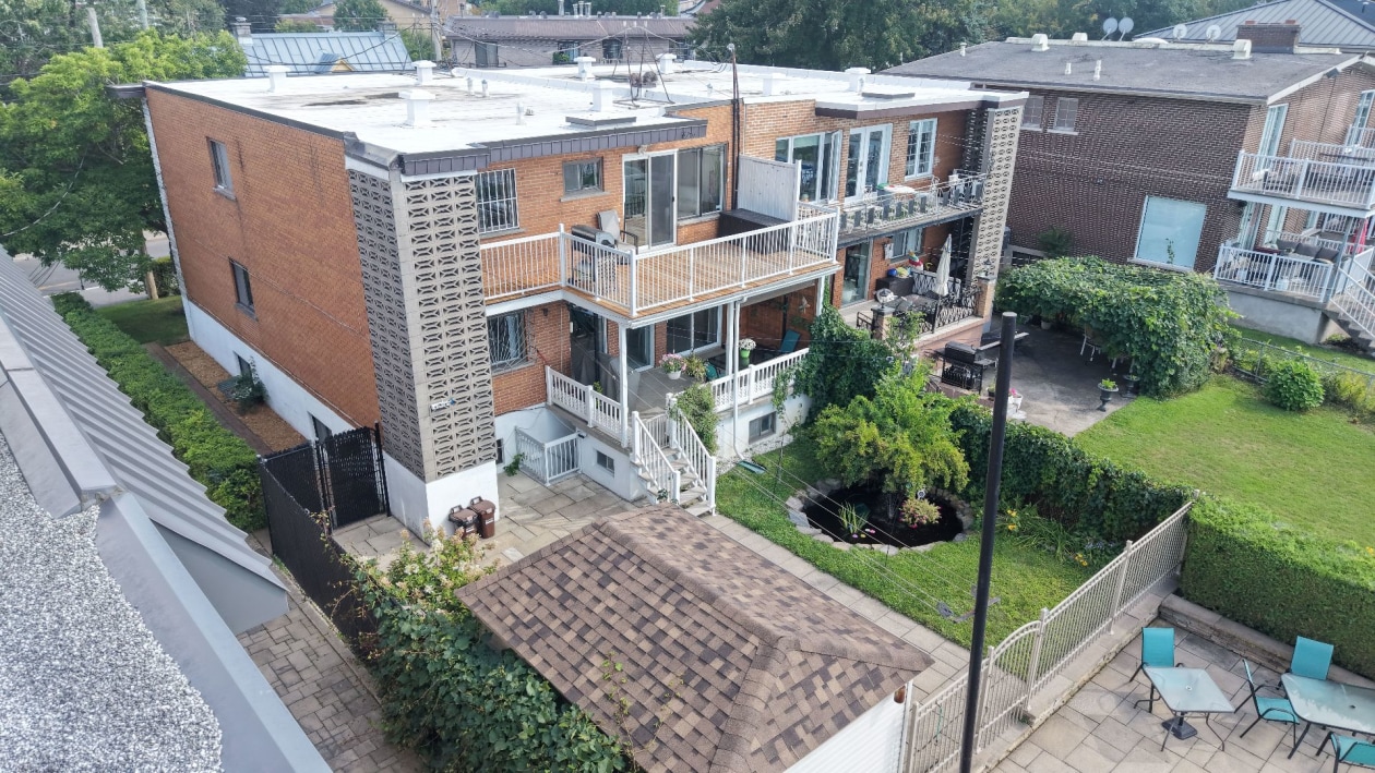 Photo aérienne — 5135 - 5137 Boul. Gouin E., Montréal