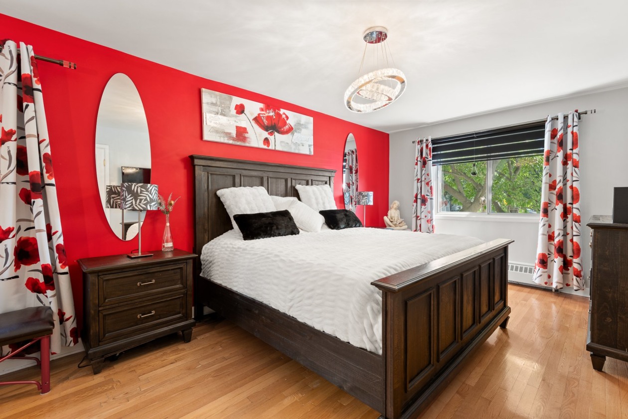 Chambre à coucher principale — 5135 - 5137 Boul. Gouin E., Montréal