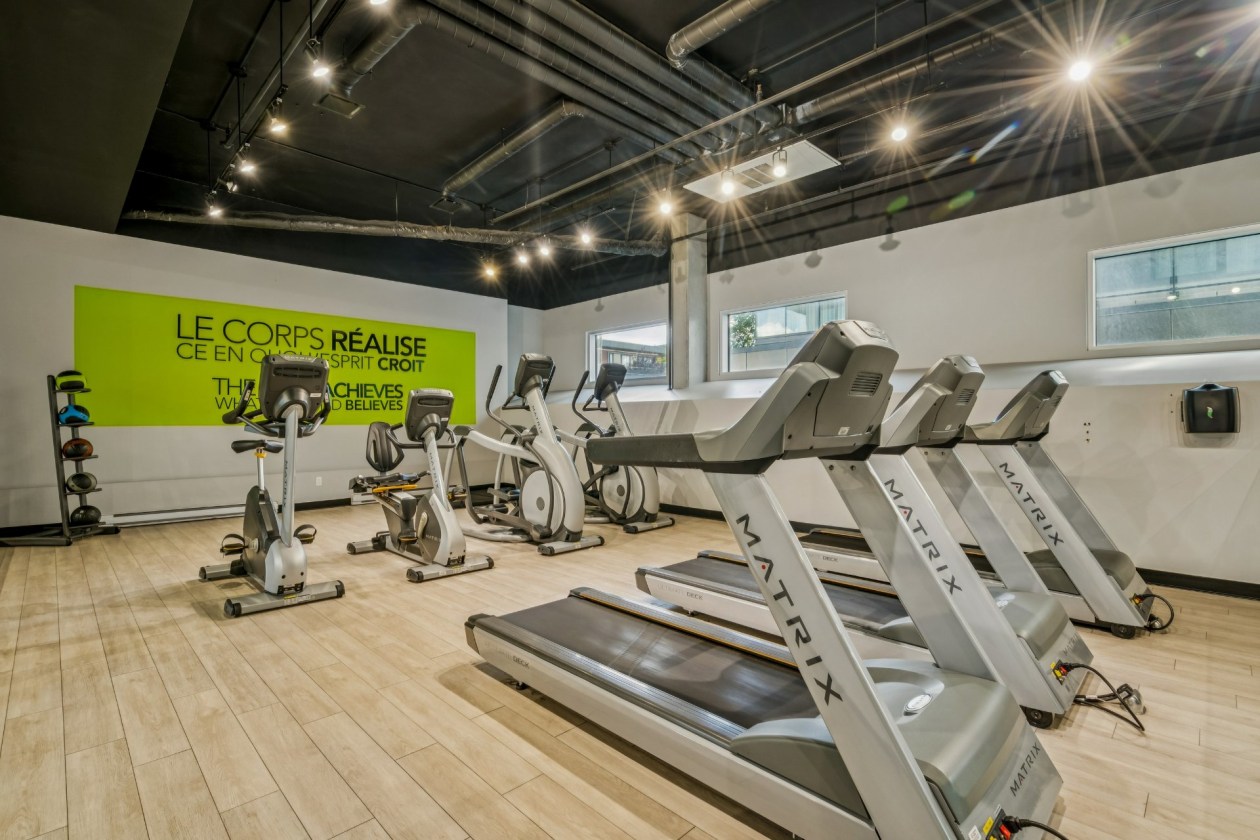 Salle d'exercice — 775 Av. Plymouth, Mont-Royal