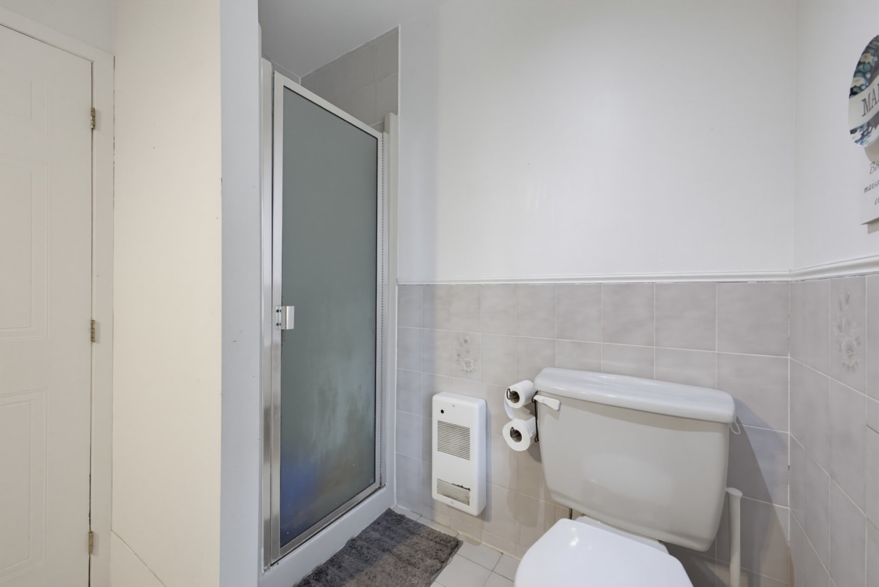 Salle de bains — 1632 Rue des Écores, Terrebonne