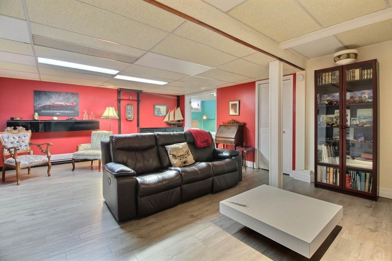 Salle familiale — 1350 128e Rue, Shawinigan