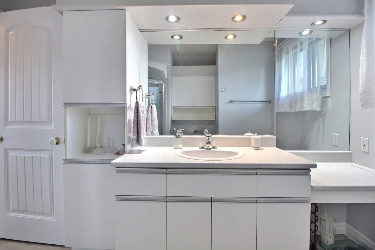 Salle de bains — 1350 128e Rue, Shawinigan