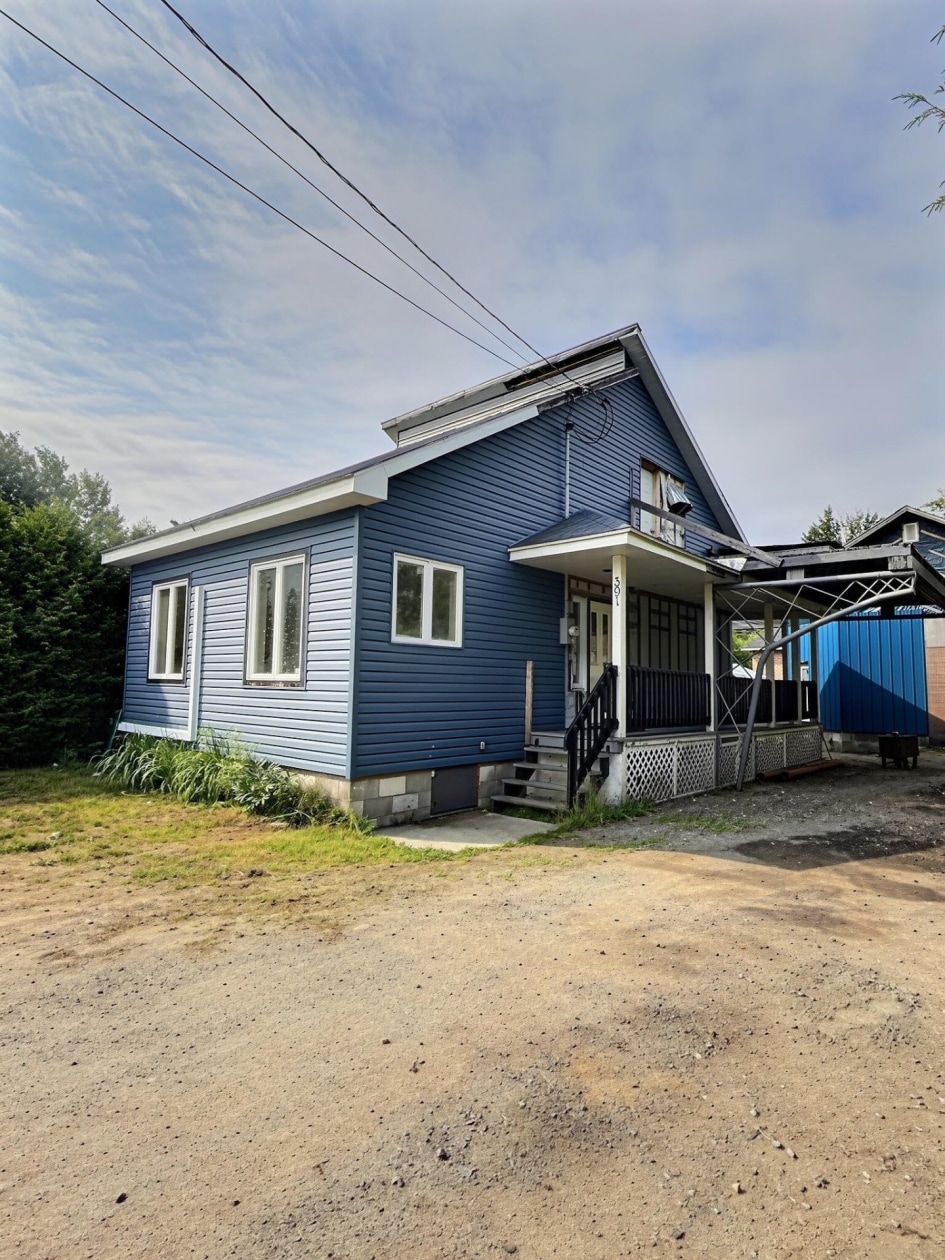 Extérieur — 391 Rue des Aviateurs, Shawinigan