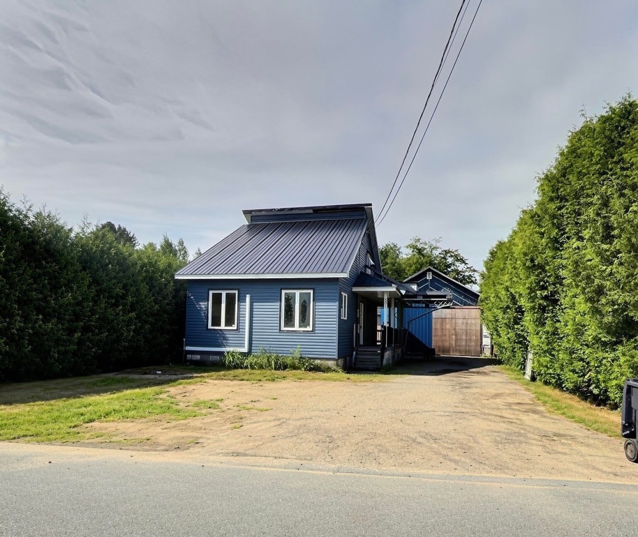 Extérieur — 391 Rue des Aviateurs, Shawinigan