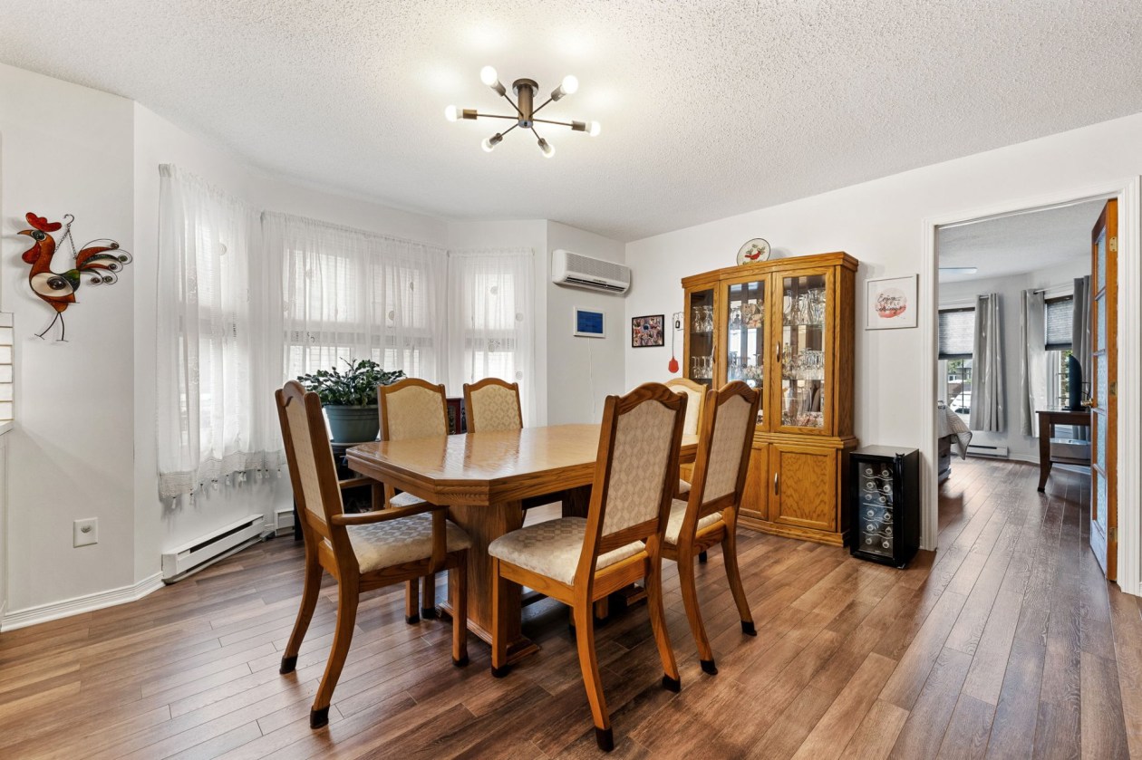 Salle à manger — 212 Rue Jules-Verne, Gatineau
