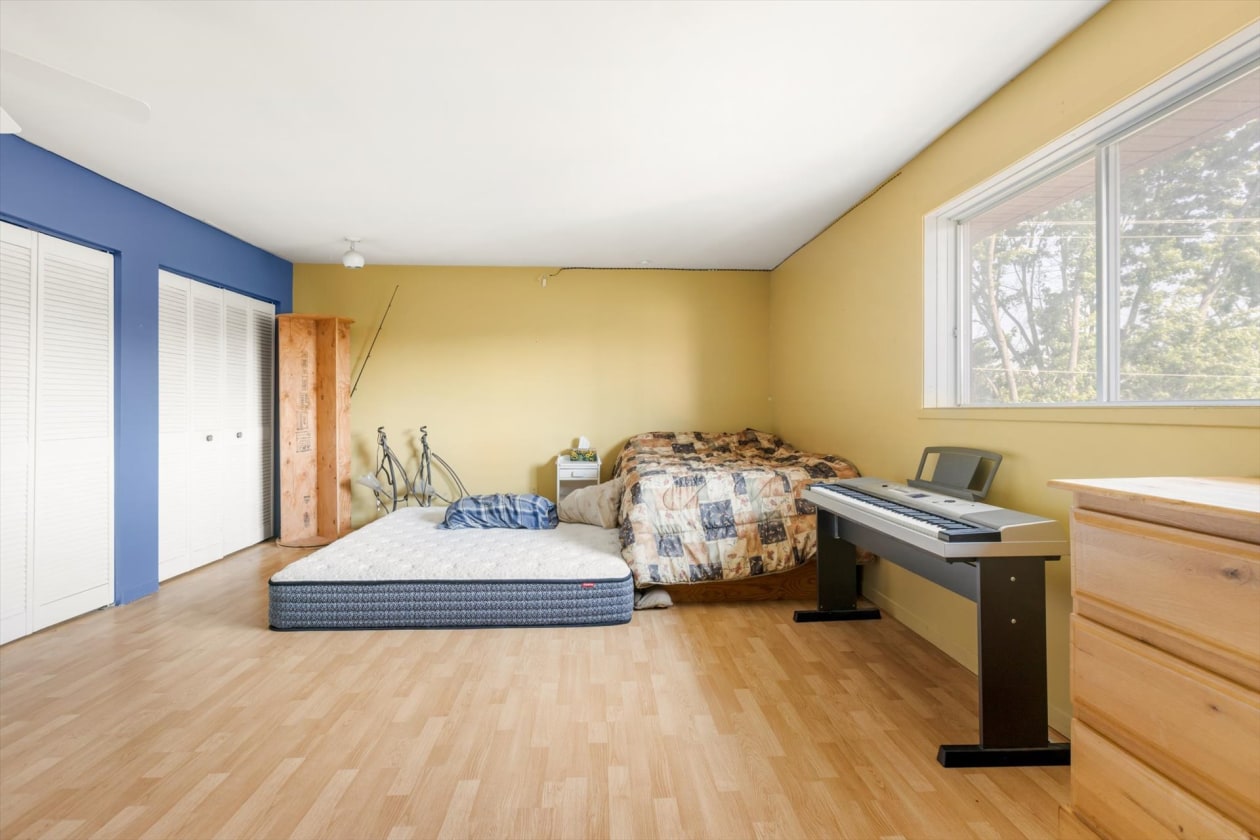 Chambre à coucher — 350Z - 360Z Rue Marquis, Saint-Célestin - Municipalité