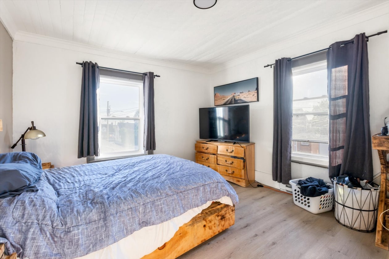 Chambre à coucher — 156 - 162 Rue de Monseigneur-Signay, Nicolet