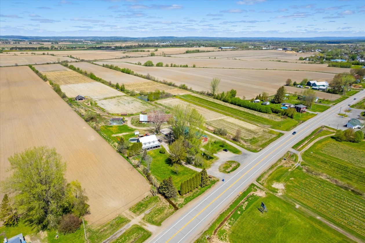 Photo aérienne — 745 Rue Principale, Sainte-Anne-de-la-Pérade