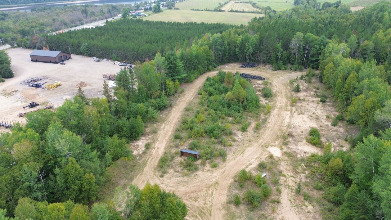 Photo 27 — 579 - 581 Route 155 S., La Tuque