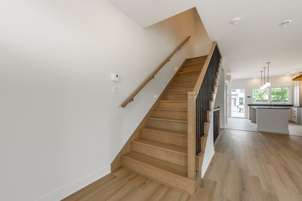 Escalier — 127, Mtée des Trinitaires, 201, Saint-Basile-le-Grand, J3N1C3, Saint-Basile-le-Grand