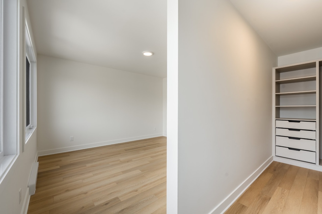 Chambre à coucher — 127, Mtée des Trinitaires, 201, Saint-Basile-le-Grand, J3N1C3, Saint-Basile-le-Grand
