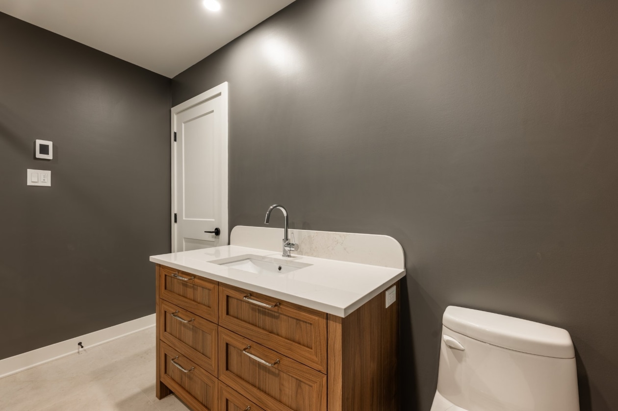 Salle de bains — 127, Mtée des Trinitaires, 201, Saint-Basile-le-Grand, J3N1C3, Saint-Basile-le-Grand