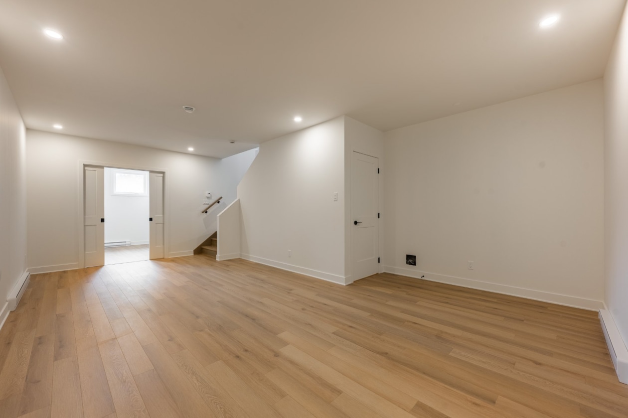 Salle familiale — 127, Mtée des Trinitaires, 201, Saint-Basile-le-Grand, J3N1C3, Saint-Basile-le-Grand