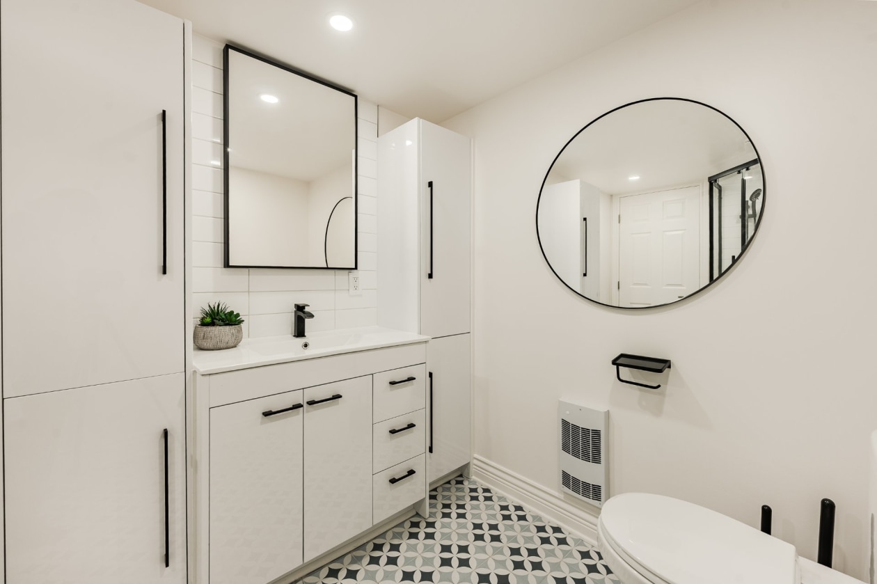 Salle de bains — 63 Rue Dufresne, Saint-Jean-sur-Richelieu